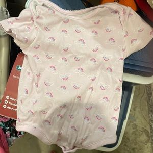 Girls 6-9 months pink rainbow onesie in excellent condition